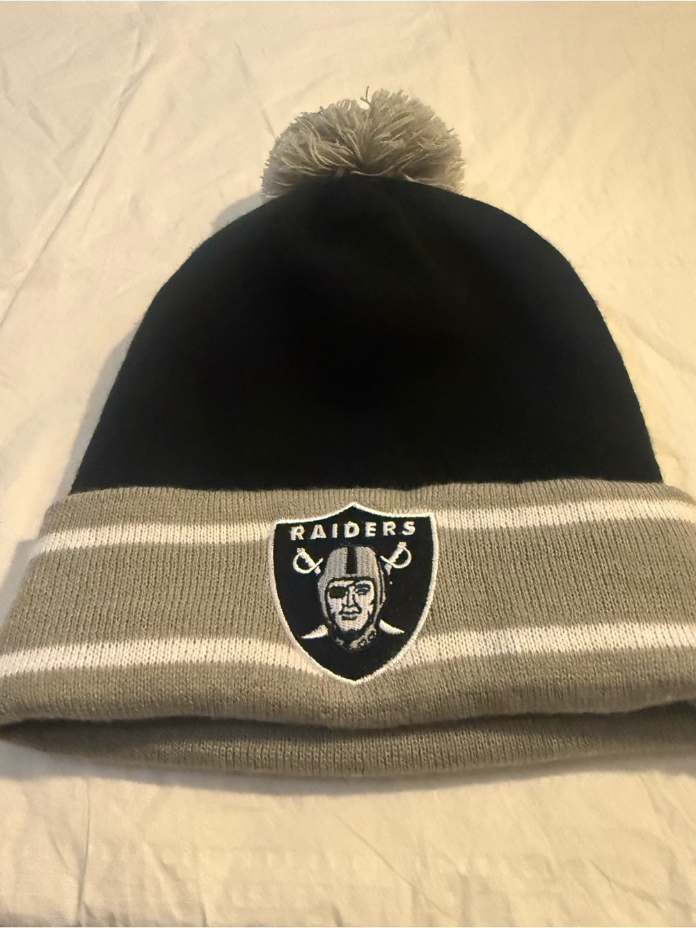 Riders by Lee Kids Pom Beanie Hat - Black and Gray